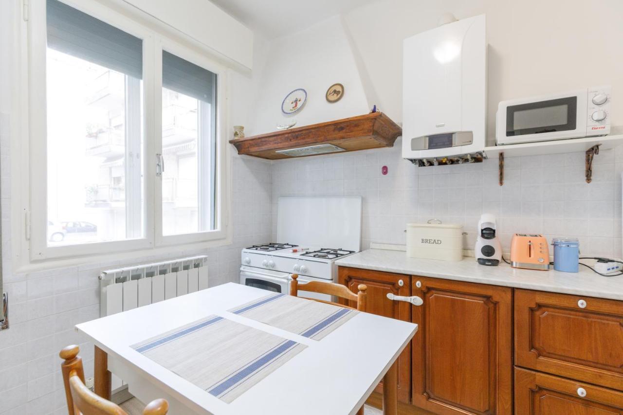 Gozzi House - Comoda Casa - Free Parking - Easy To Venice! Mestre
